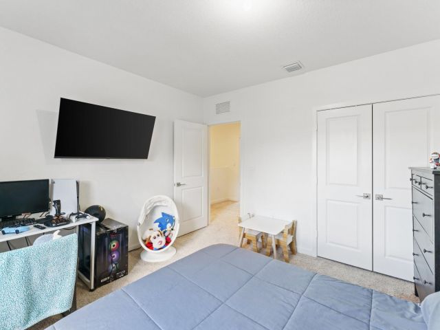 Home for sale at 1676 SE 8th Ave - photo 6127843