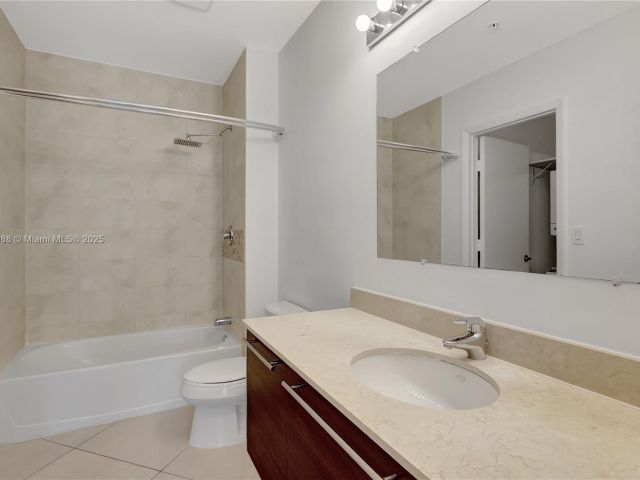 Apartment for sale  Unit #507 - photo 6086606