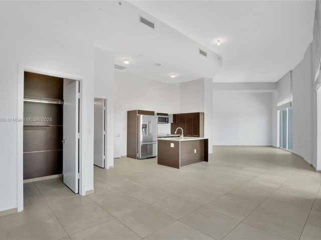 Apartment for sale  Unit #507 - photo 6086614