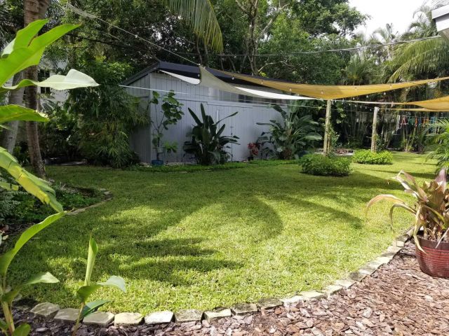 Home for rent at 170 NW 7th Street - photo 6089913