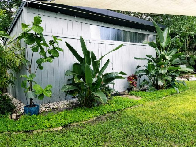 Home for rent at 170 NW 7th Street - photo 6089915