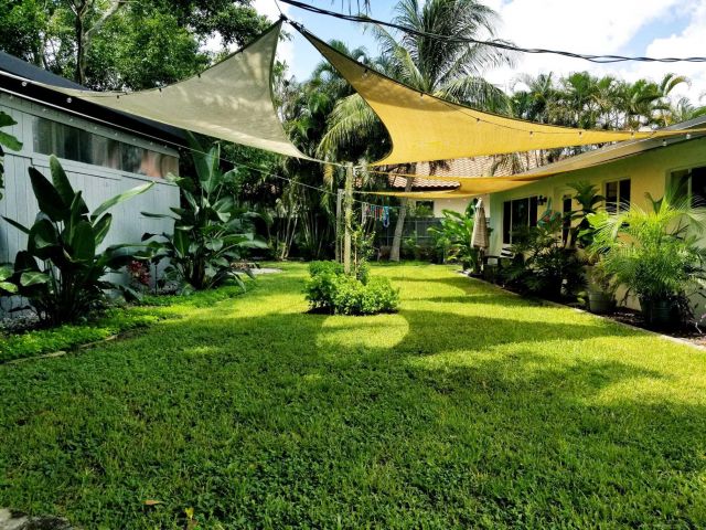 Home for rent at 170 NW 7th Street - photo 6089925