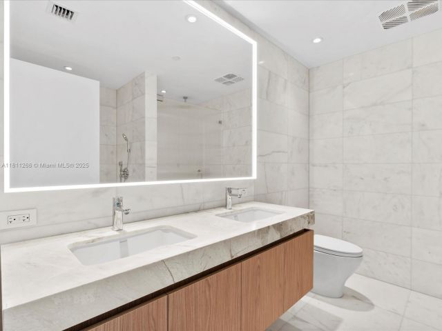 Apartment for sale  Unit #805 - photo 6088255