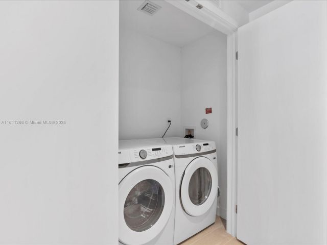 Apartment for sale  Unit #805 - photo 6088257