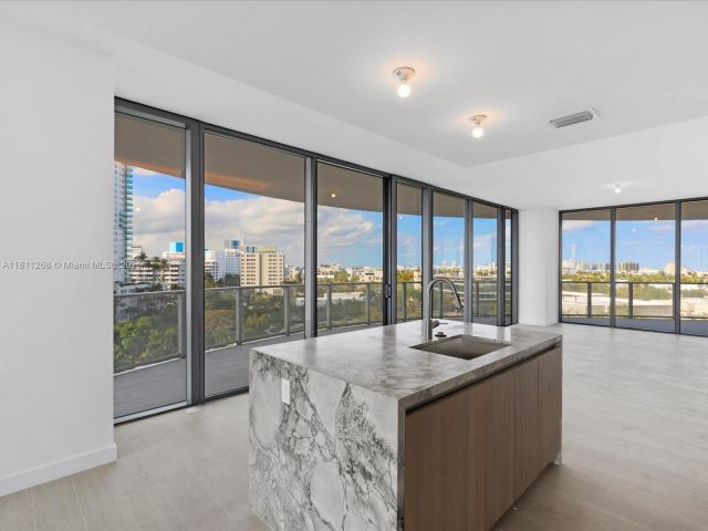 Apartment for sale  Unit #805 - photo 6088265