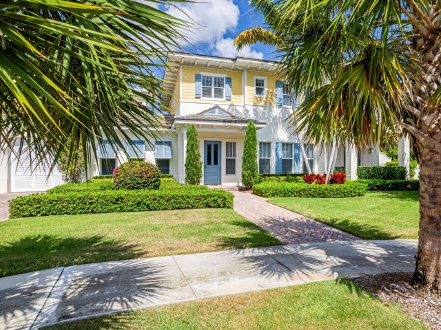 Home for sale at 110 Sea Lane - photo 6137778