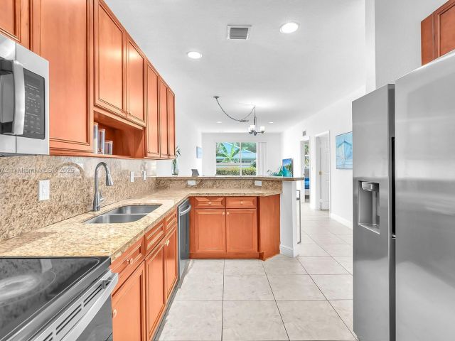 Home for sale at 9741 Darlington Pl - photo 6096565