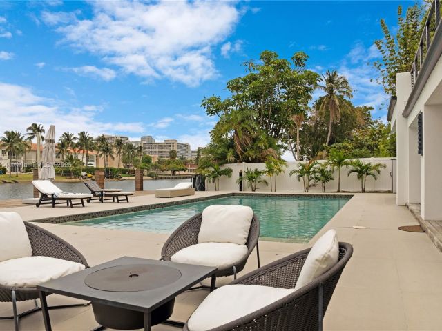 Home for sale at 1601 Diplomat Pkwy - photo 6119538