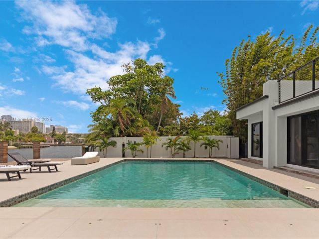 Home for sale at 1601 Diplomat Pkwy - photo 6119539