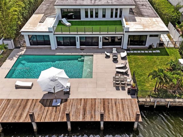 Home for sale at 1601 Diplomat Pkwy - photo 6119548