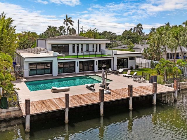 Home for sale at 1601 Diplomat Pkwy - photo 6119550