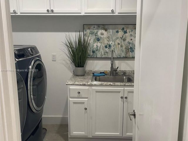 Home for sale at 19700 SW 184th St - photo 6091368