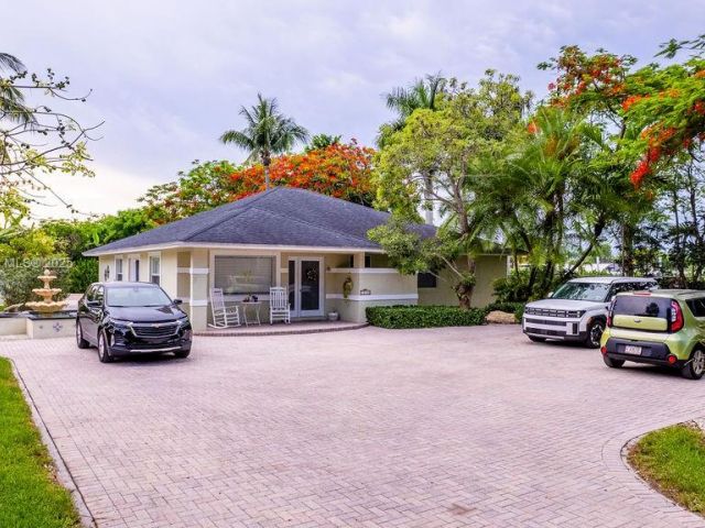 Home for sale at 19700 SW 184th St - photo 6091374