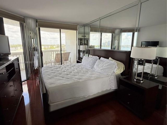 Apartment for sale  Unit #911 - photo 6089437