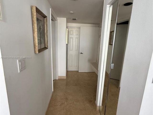 Apartment for sale  Unit #911 - photo 6089442