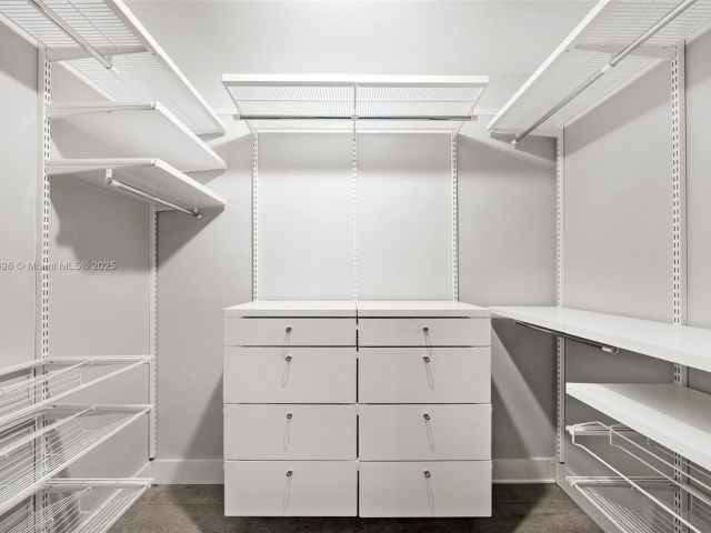 Apartment for sale  Unit #200 - photo 6089164