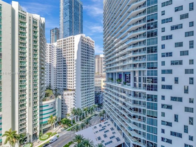 Apartment for sale  Unit #1504 - photo 6089099