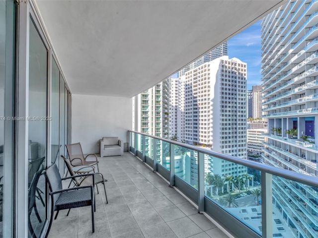 Apartment for sale  Unit #1504 - photo 6089100