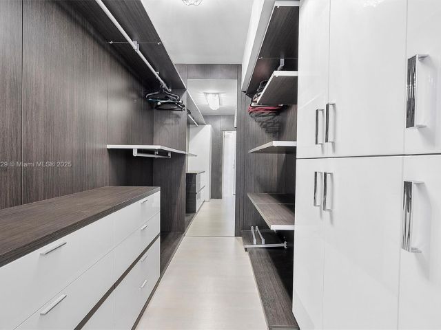 Apartment for sale  Unit #1205 - photo 6090359