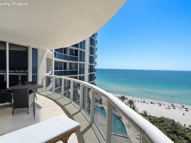 Apartment for sale  Unit #1205 - photo 6090370