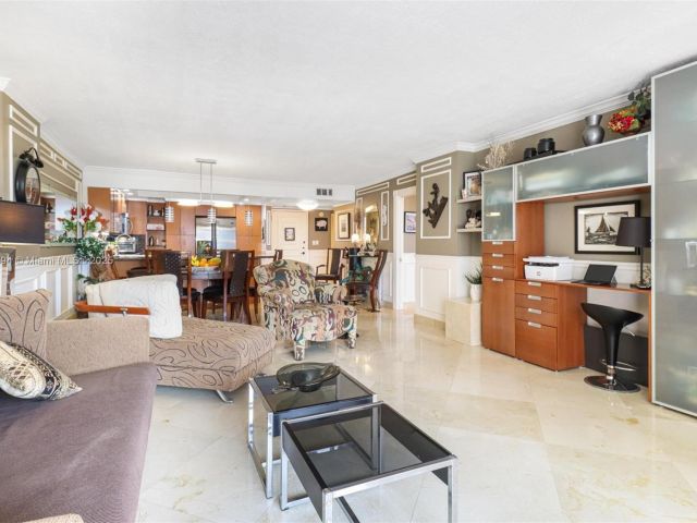 Apartment for sale  Unit #18G - photo 6093410