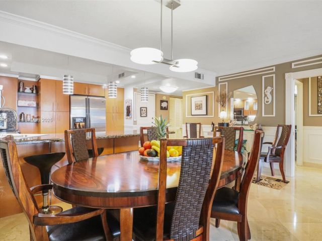 Apartment for sale  Unit #18G - photo 6093415