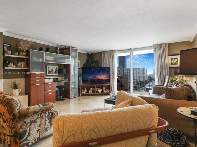 Apartment for sale  Unit #18G - photo 6093417