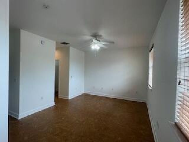 Home for rent at 608 Fern Street - photo 6116347