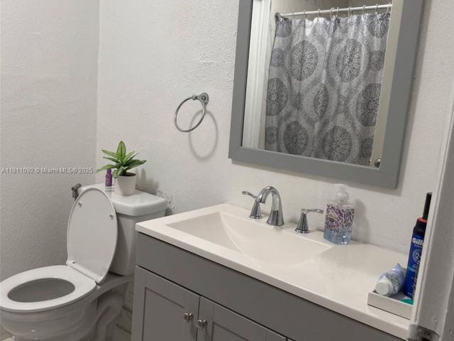 Home for sale at 5010 NW 190th St - photo 6129387