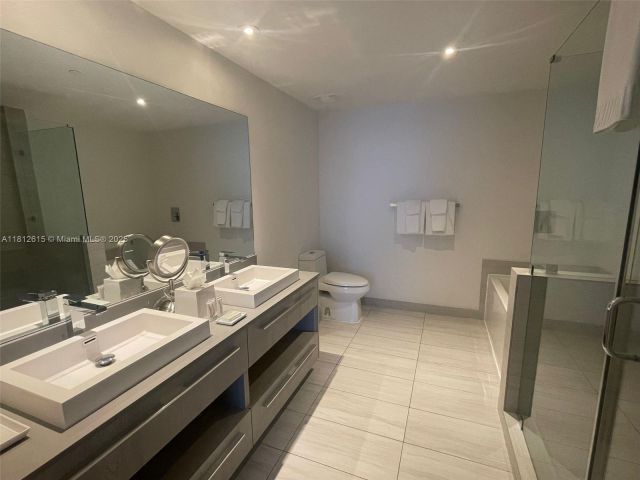 Apartment for sale  Unit #R1705 - photo 6095412