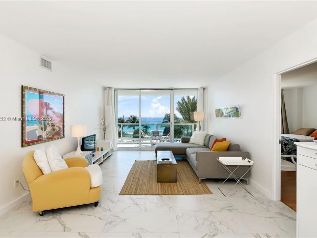 Apartment for rent  Unit #619 - photo 6108807