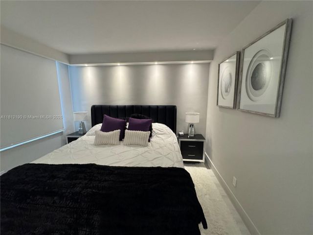 Apartment for rent  Unit #726 - photo 6128152