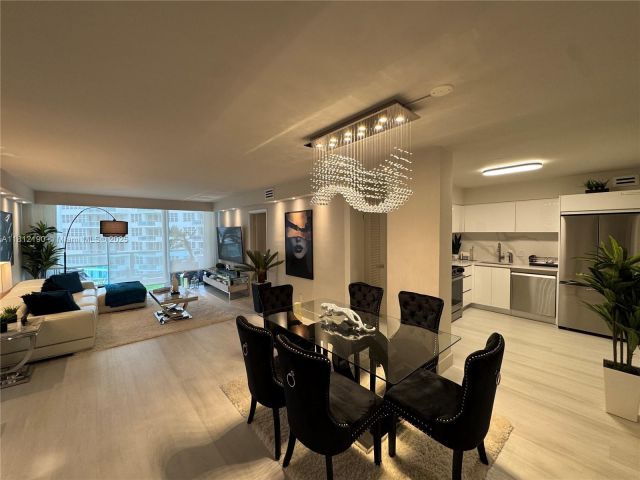 Apartment for rent  Unit #726 - photo 6128158