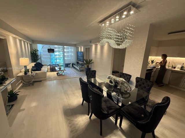 Apartment for rent  Unit #726 - photo 6128160