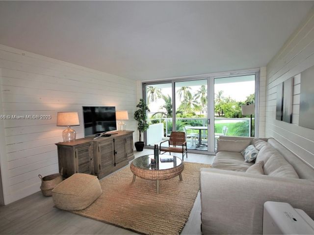 Apartment for sale  Unit #315 - photo 6202347