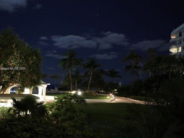 Apartment for sale  Unit #315 - photo 6202350