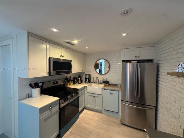 Apartment for sale  Unit #315 - photo 6202352