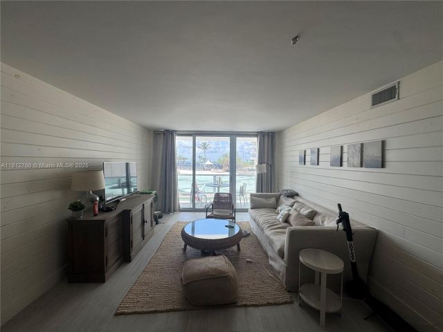 Apartment for sale  Unit #315 - photo 6202353