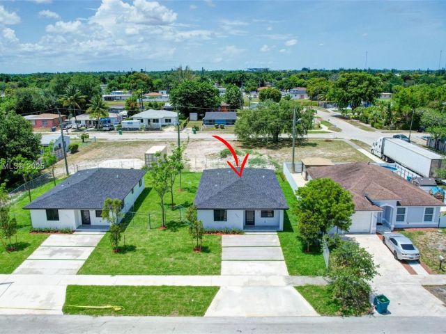 Home for sale at 2411 NW 153 St - photo 6133283