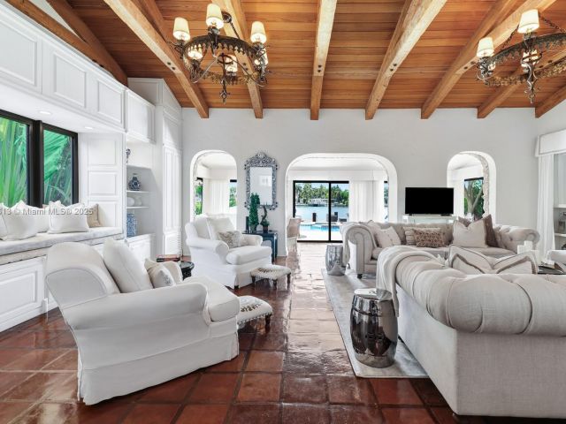 Home for sale at 56 S Hibiscus Dr - photo 6163683