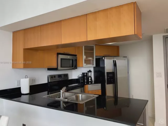 Apartment for sale  Unit #5615 - photo 6095748