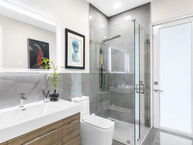 Home for sale at 11390 SW 30th St - photo 6100113