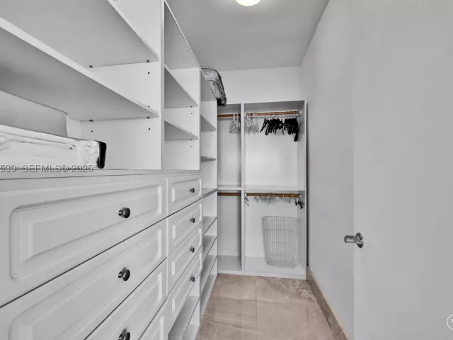 3-bedroom condo for sale in Hallandale Beach - 1830 S Ocean Dr 3801 - MondialRealty