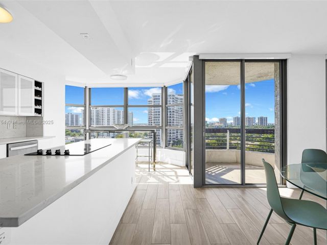 Apartment for sale  Unit #1206 - photo 6105834