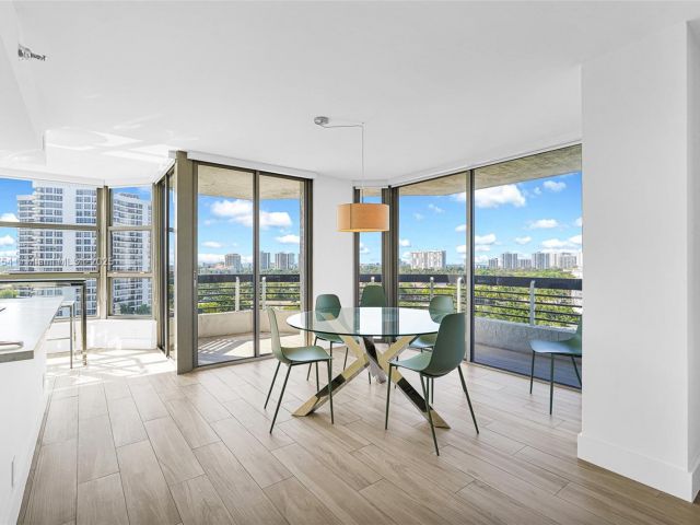 Apartment for sale  Unit #1206 - photo 6105835