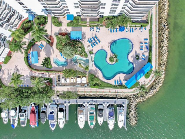 Apartment for sale  Unit #1206 - photo 6105846