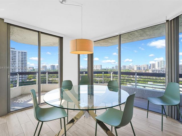 Apartment for sale  Unit #1206 - photo 6105851