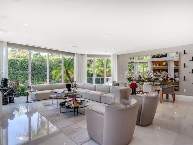 Home for sale at 420 Island Dr - photo 6112478