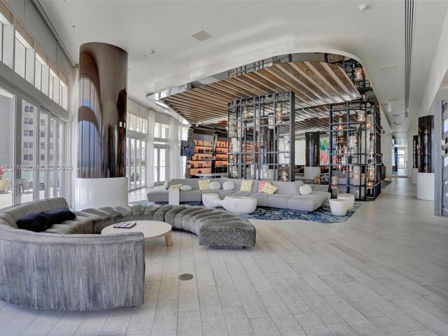 Apartment for sale  Unit #1208 - photo 6095888