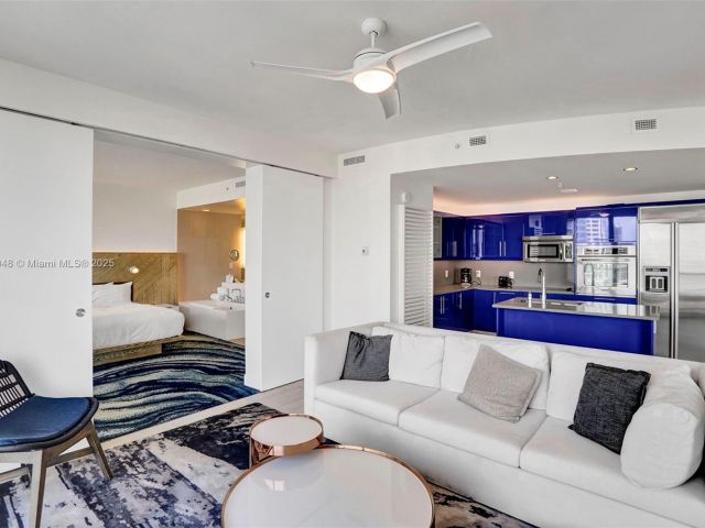 Apartment for sale  Unit #1208 - photo 6095893